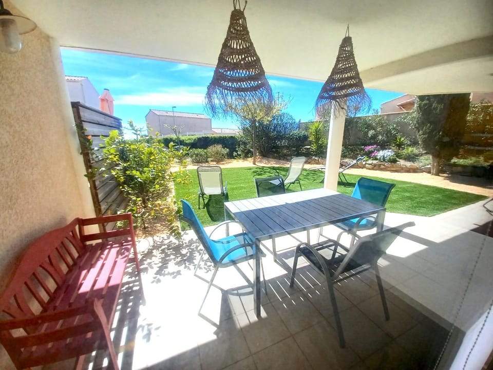 Patio, Garden, View (from property/room), Balcony/Terrace, Dining area, Garden view