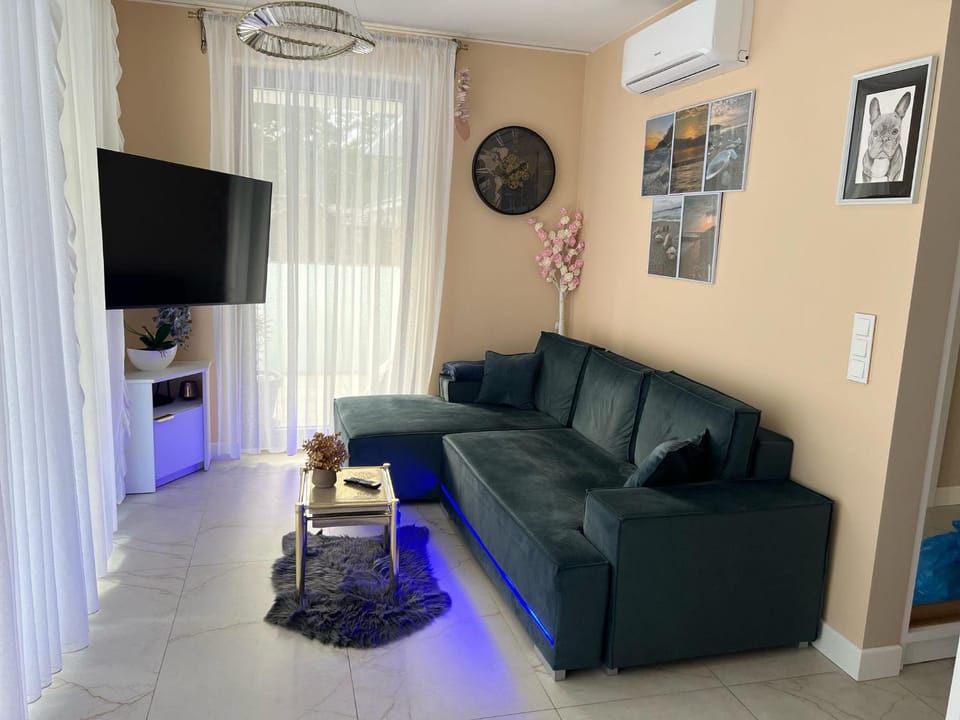 HEVENIA Apartament Gold Papi & Zaleś Pogorzelica Apartment in West Pomeranian Voivodeship, Poland