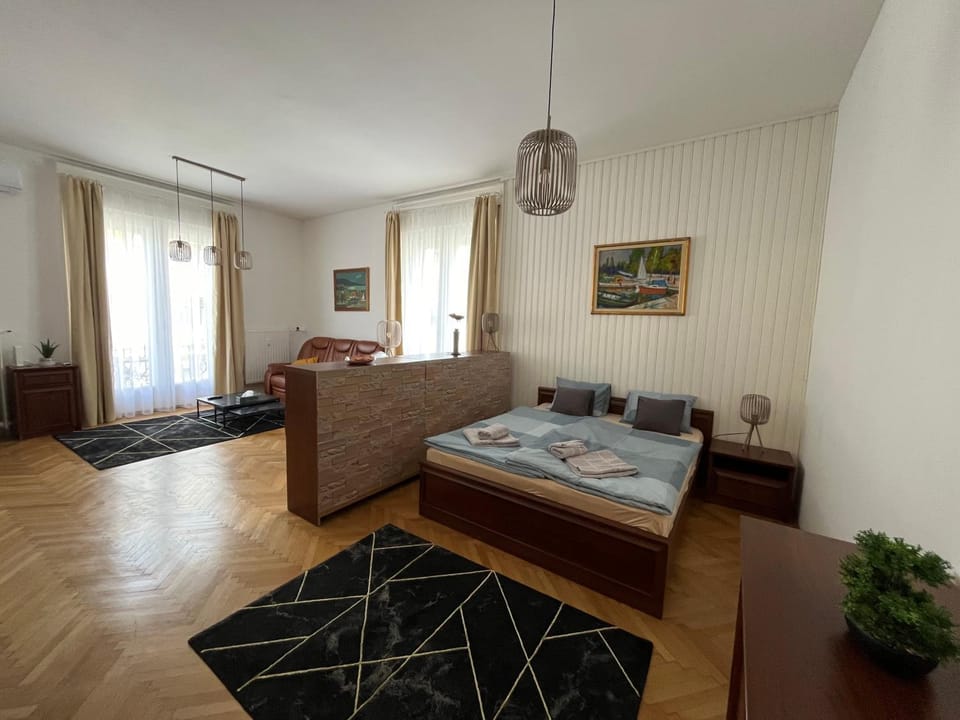 Living room, Bedroom