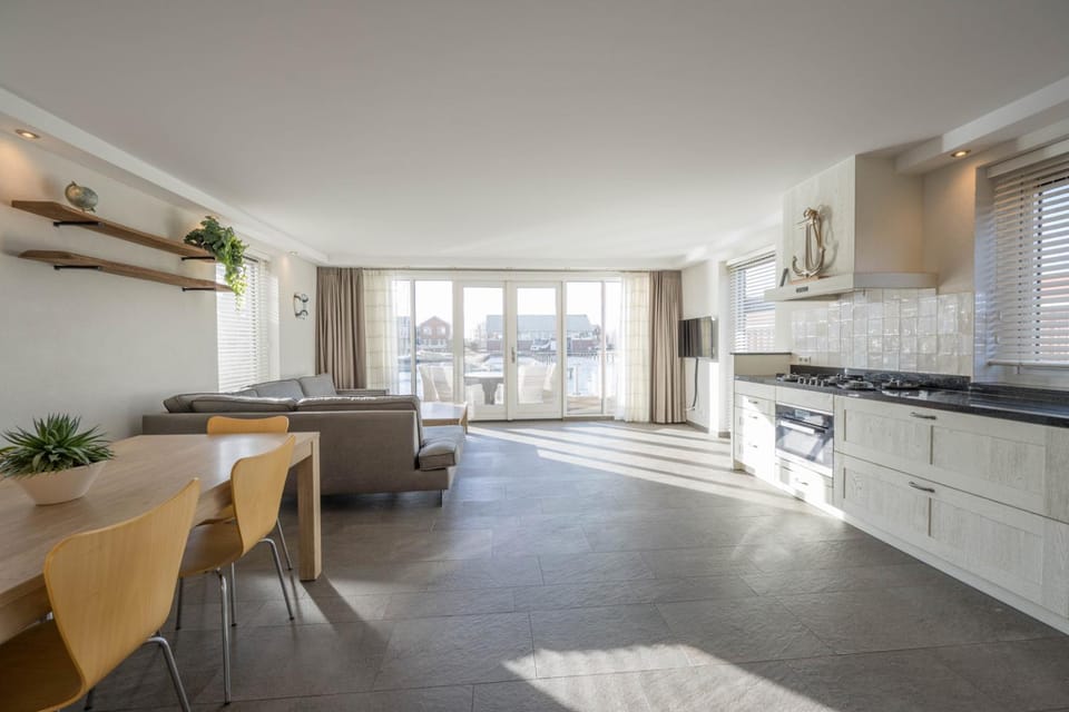 Meerzicht 71 - Perfectly suited for 6 persons Apartment in North Holland (province)