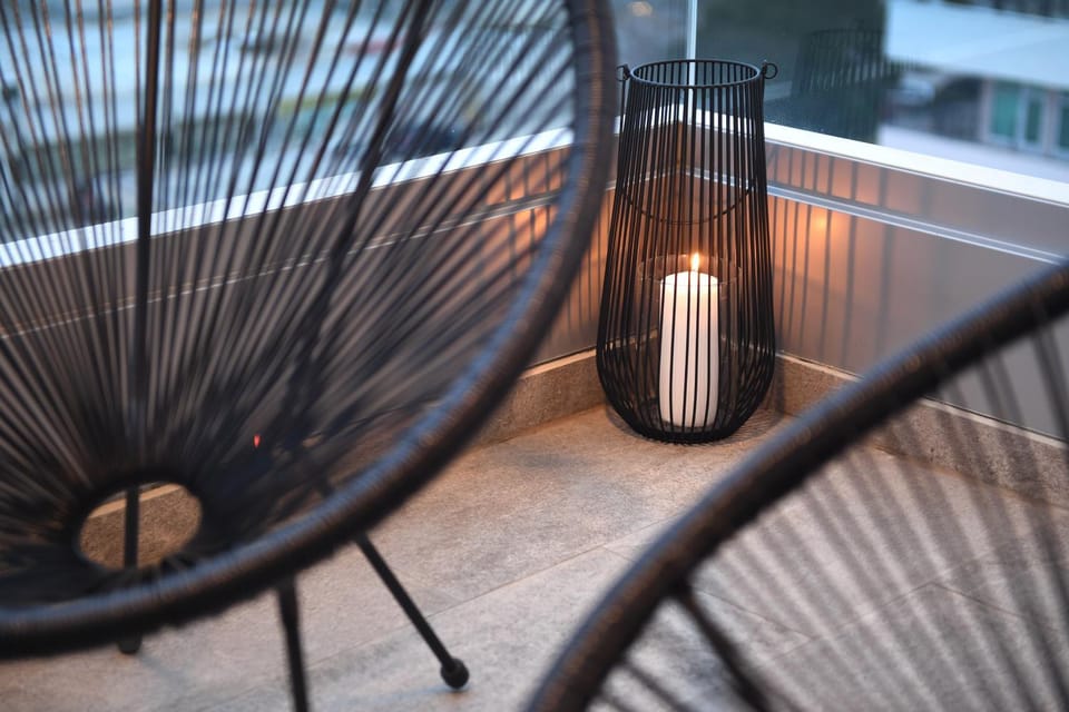 Balcony/Terrace, Decorative detail