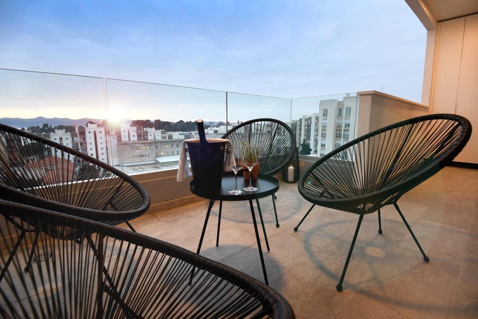 View (from property/room), Balcony/Terrace