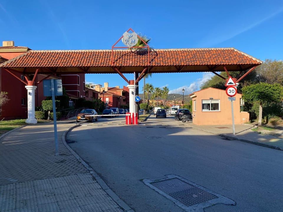 Property building, Location