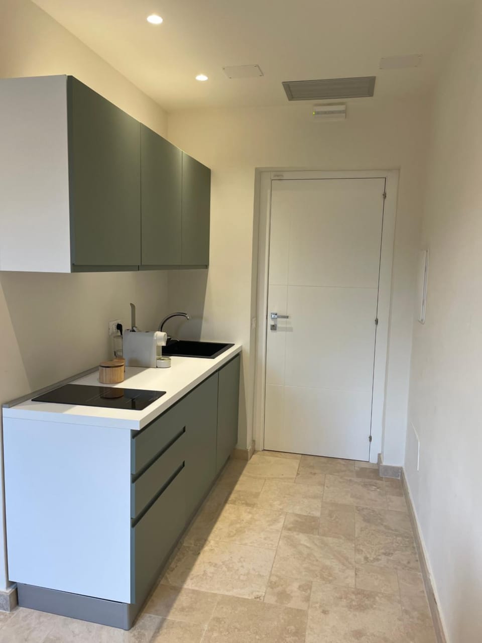 Kitchen or kitchenette, stove