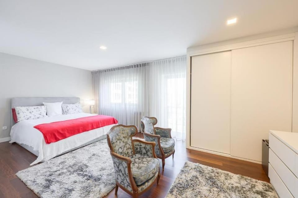 Bed, Photo of the whole room, Bedroom, wardrobe