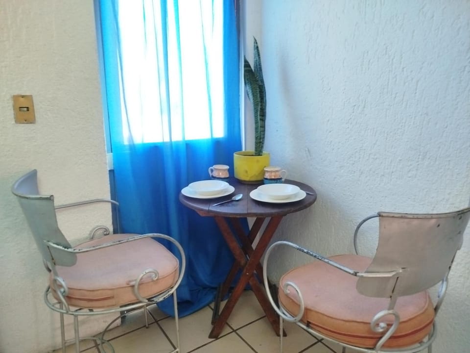 Habitación privada en casa de huespedes Vacation rental in Guadalajara