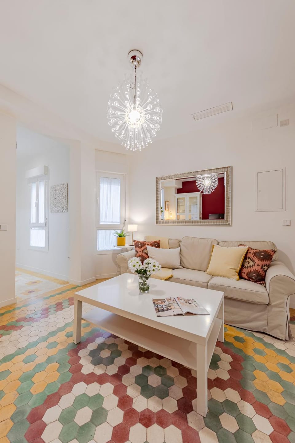 Living room, Photo of the whole room, Seating area