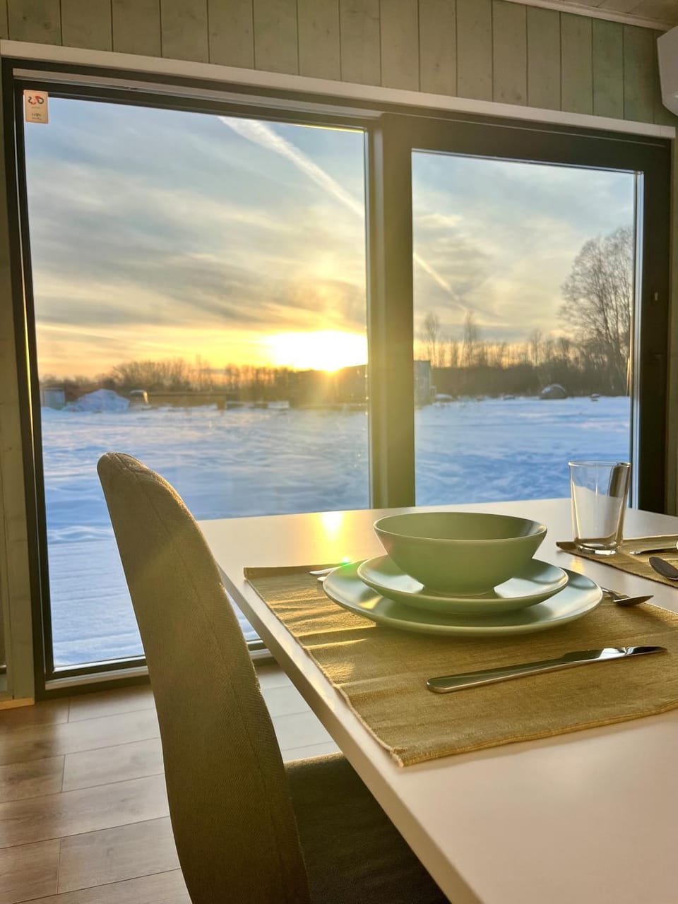Dining area, Sunset