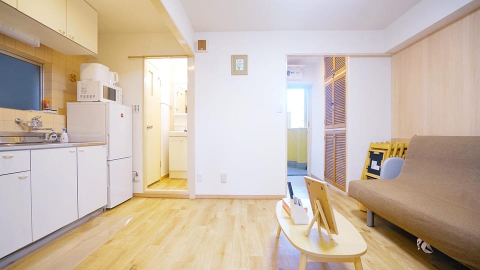 Kitchen or kitchenette, Living room, Photo of the whole room, Seating area, Bedroom, minibar, pet friendly, stove