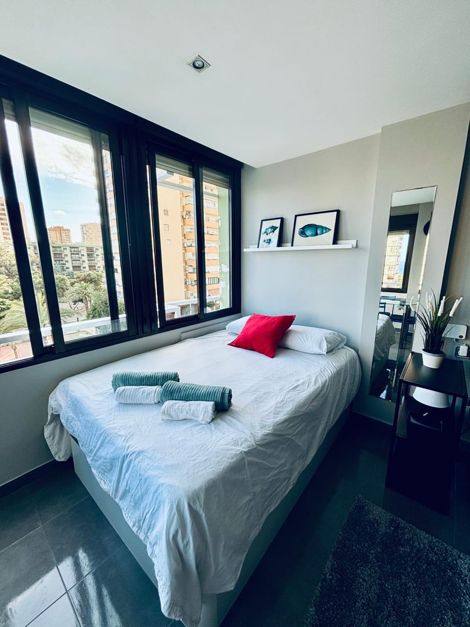 Apartamento en Aguadulce Playa con vistas al mar y piscina Apartment in Aguadulce