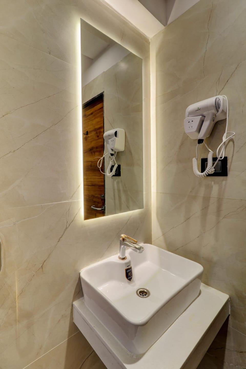 Bathroom, heating