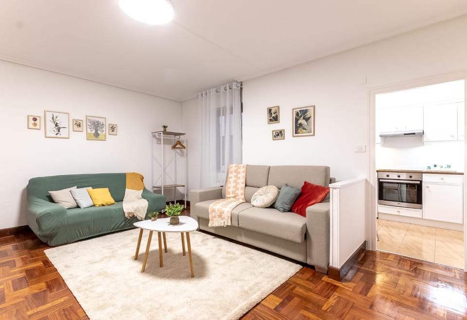1 parada al Casco Viejo, 1 min en metro - Santutxu Apartment in Bilbao
