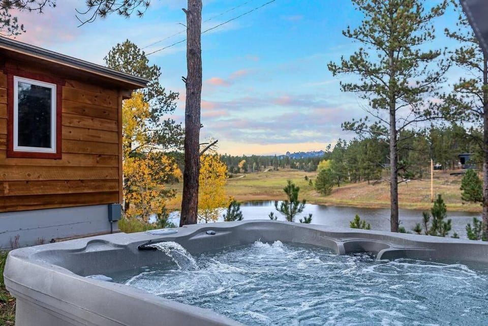 Natural landscape, Hot Tub, Mountain view