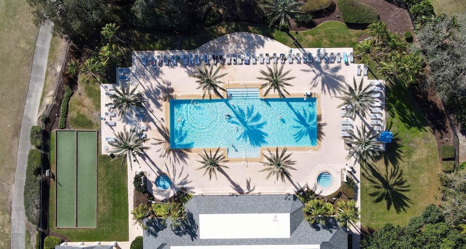 Discover luxury beach in Reunion House in Four Corners