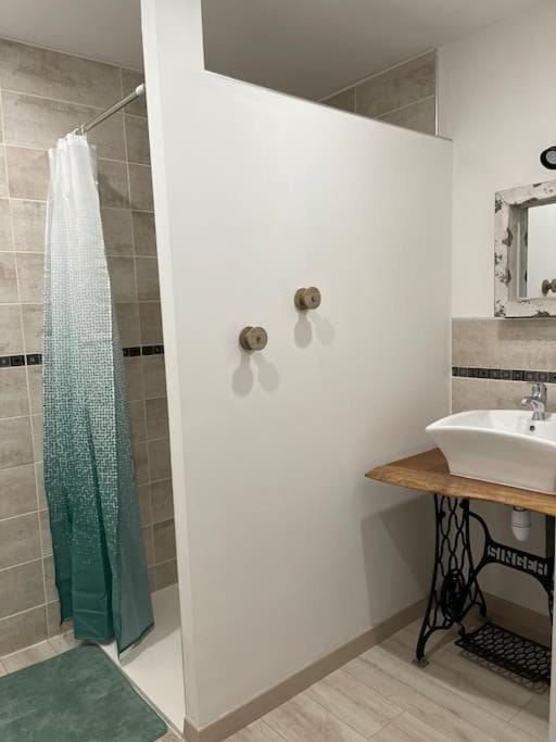 Le Moulin de Gueuzon Apartment in Brittany