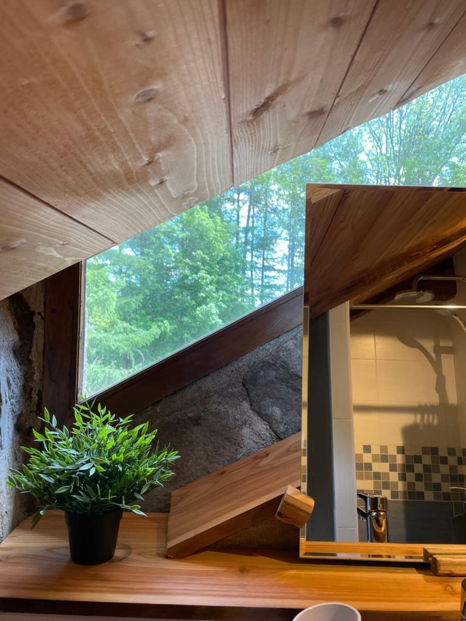 Bathroom, View (from property/room), Lake view