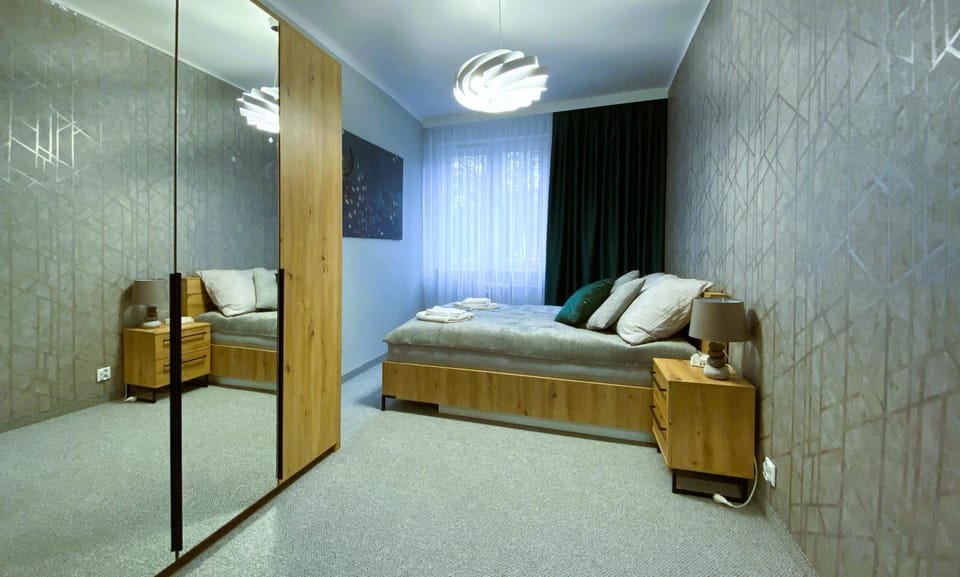 Bed, Photo of the whole room, Bedroom, towels, wardrobe
