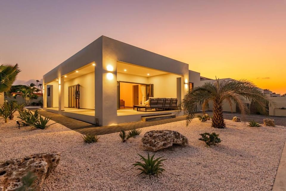 Property building, Patio, Balcony/Terrace, Sunset