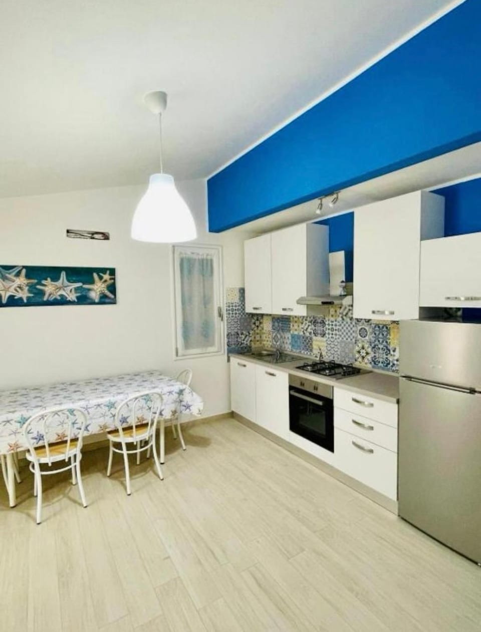 Kitchen or kitchenette, pet friendly, kitchen
