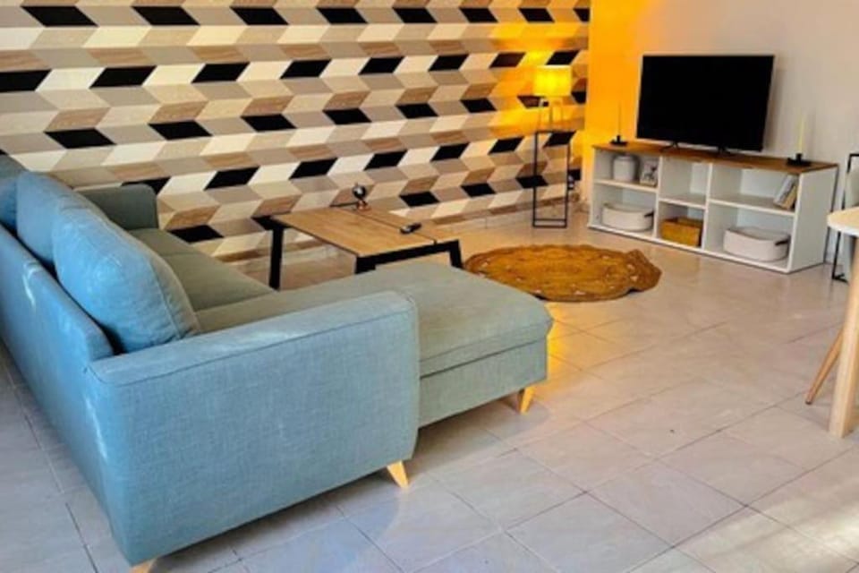 Communal lounge/ TV room, TV and multimedia