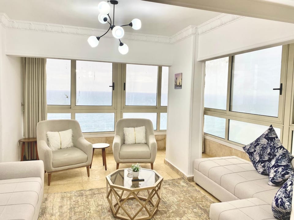 ALEX HOMES - Stanley Cozy Apartments with Direct Sea View Apartment in Alexandria