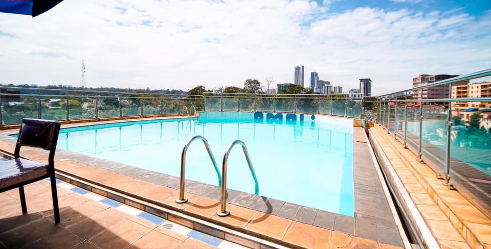 Pool view, Swimming pool, sunbed