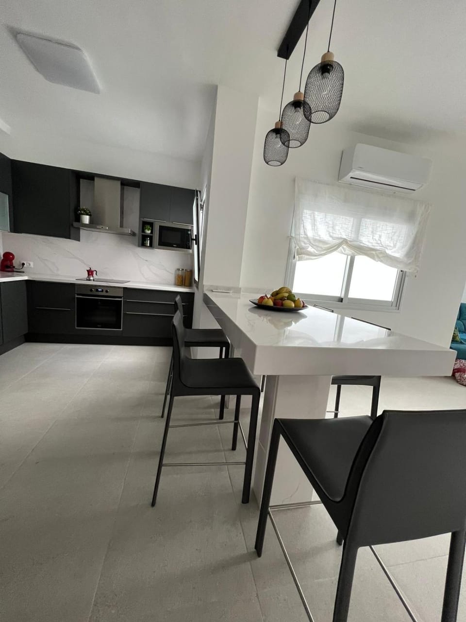 Lola Apartment in Maxorata