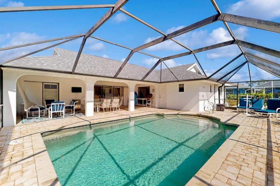 Laid-Back on Cadillac House in Port Charlotte