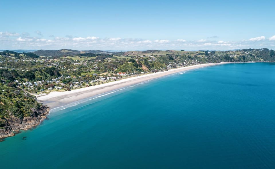 Onetangi Belle - Coast & Country House in Auckland Region