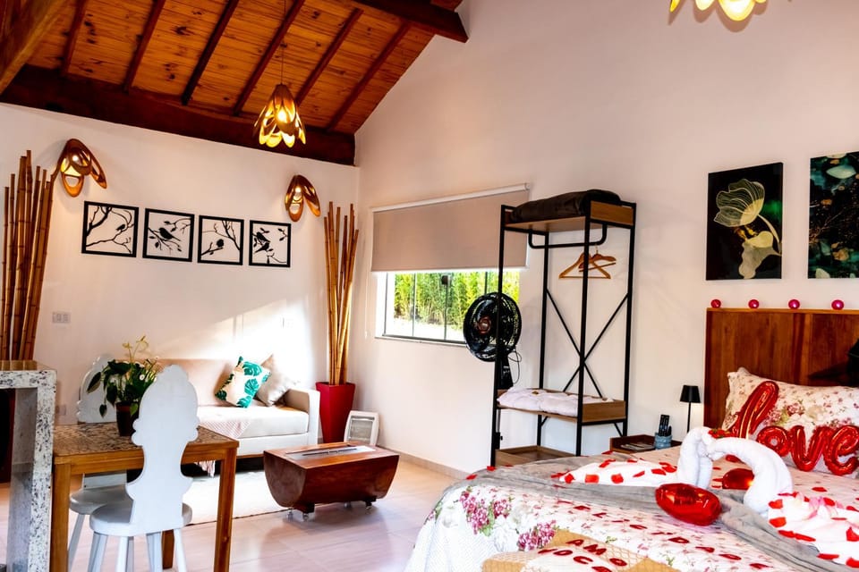Bed, Living room, Dining area, Dinner, fireplace, locker