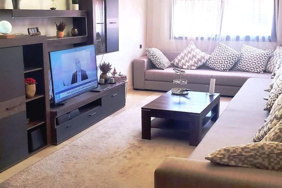 Communal lounge/ TV room, TV and multimedia, Living room