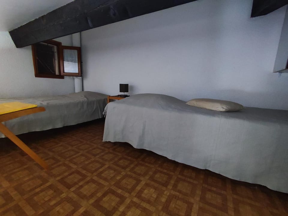 Pavillon cosy 4 pers, 500m plage, jardinet, proche commerces, parking sécurisé - FR-1-776-13 House in Argeles-sur-Mer