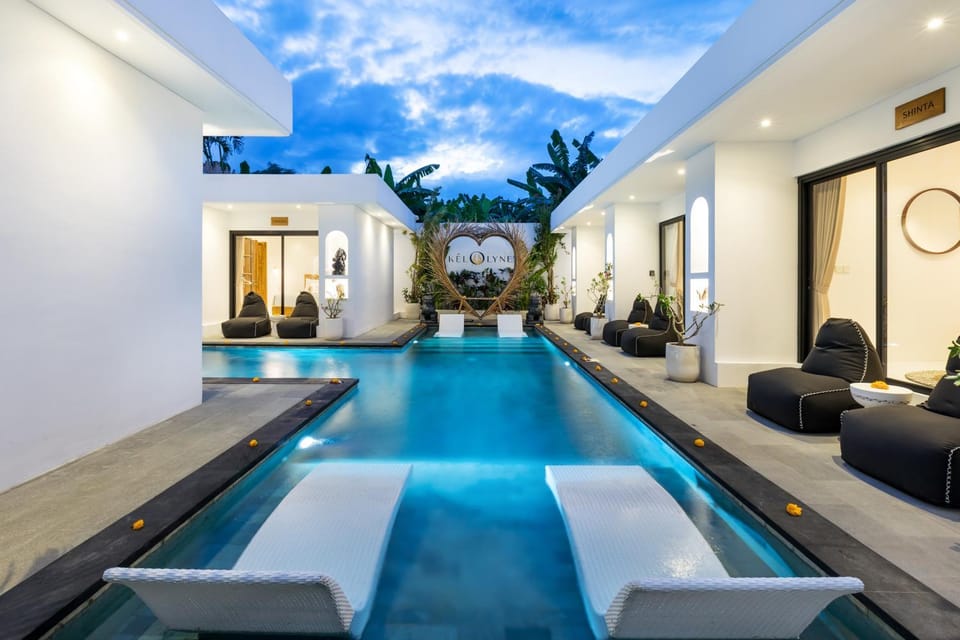 Property building, Swimming pool