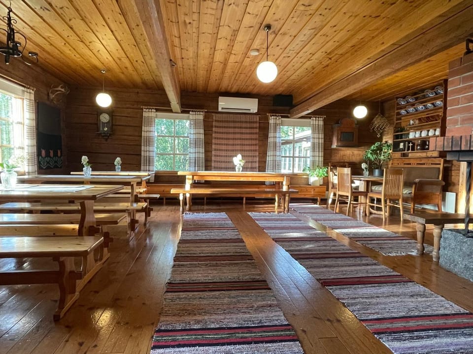 Banquet/Function facilities, Seating area