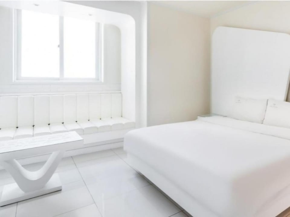Zara Hotel Peace Square Hotel in South Korea