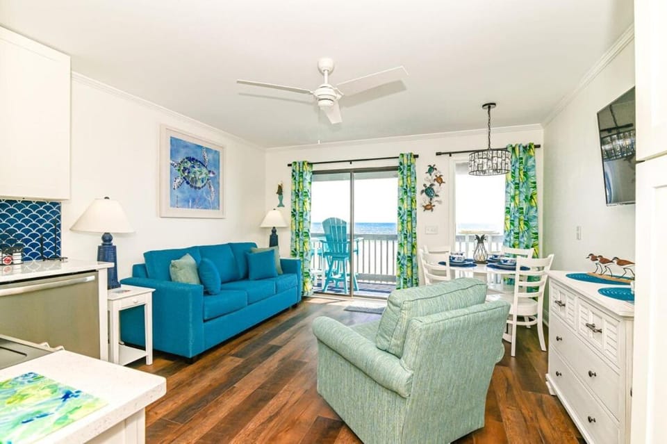 The Tropical Turtle All New Modern Oceanfront Condo w Pool House in North Myrtle Beach