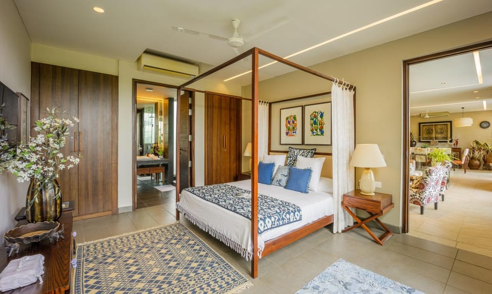 HIREAVILLA Villa Elara - 4BHK with Infinity Pool in Parra Villa in Goa, India
