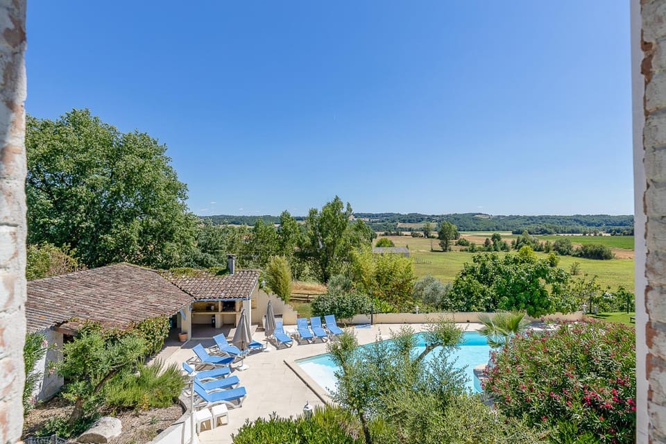 Natural landscape, Garden, Mountain view, Pool view, sunbed
