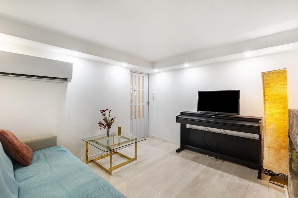 Property building, Living room