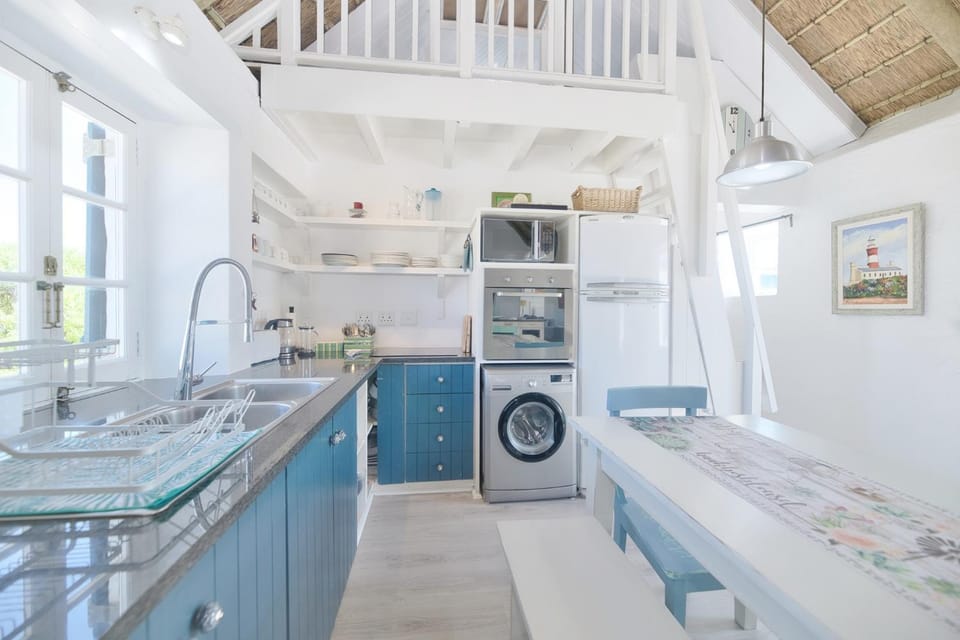 Kaalvoet Kuier Langezandt Struisbaai House in Western Cape