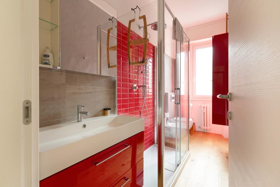 Shower, Bathroom