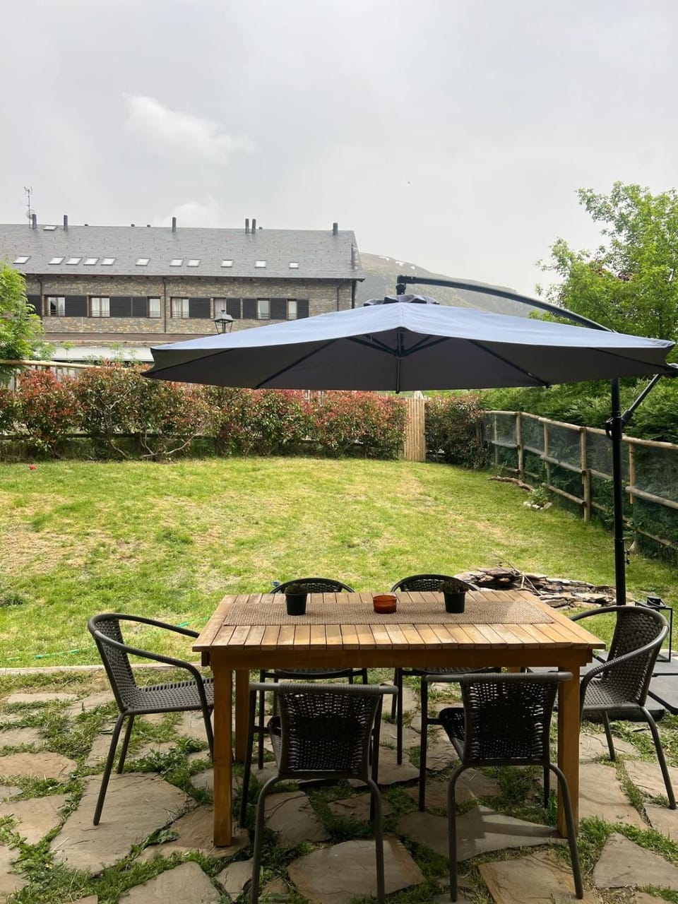 Planta baja y jardín-Paz, naturaleza y comodidad - Aüt 1 Apartment in Pla de l'Ermita