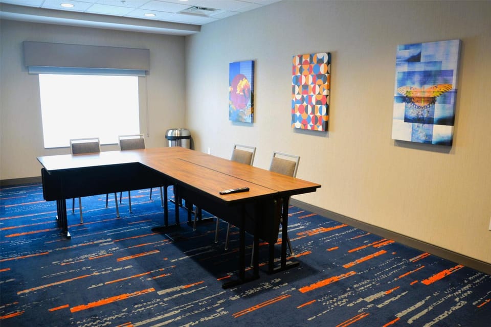 Meeting/conference room