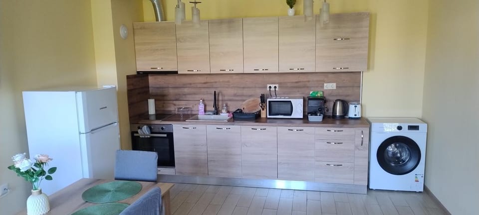 Студиа за гости СЛАВЯНИ Apartment in Yambol