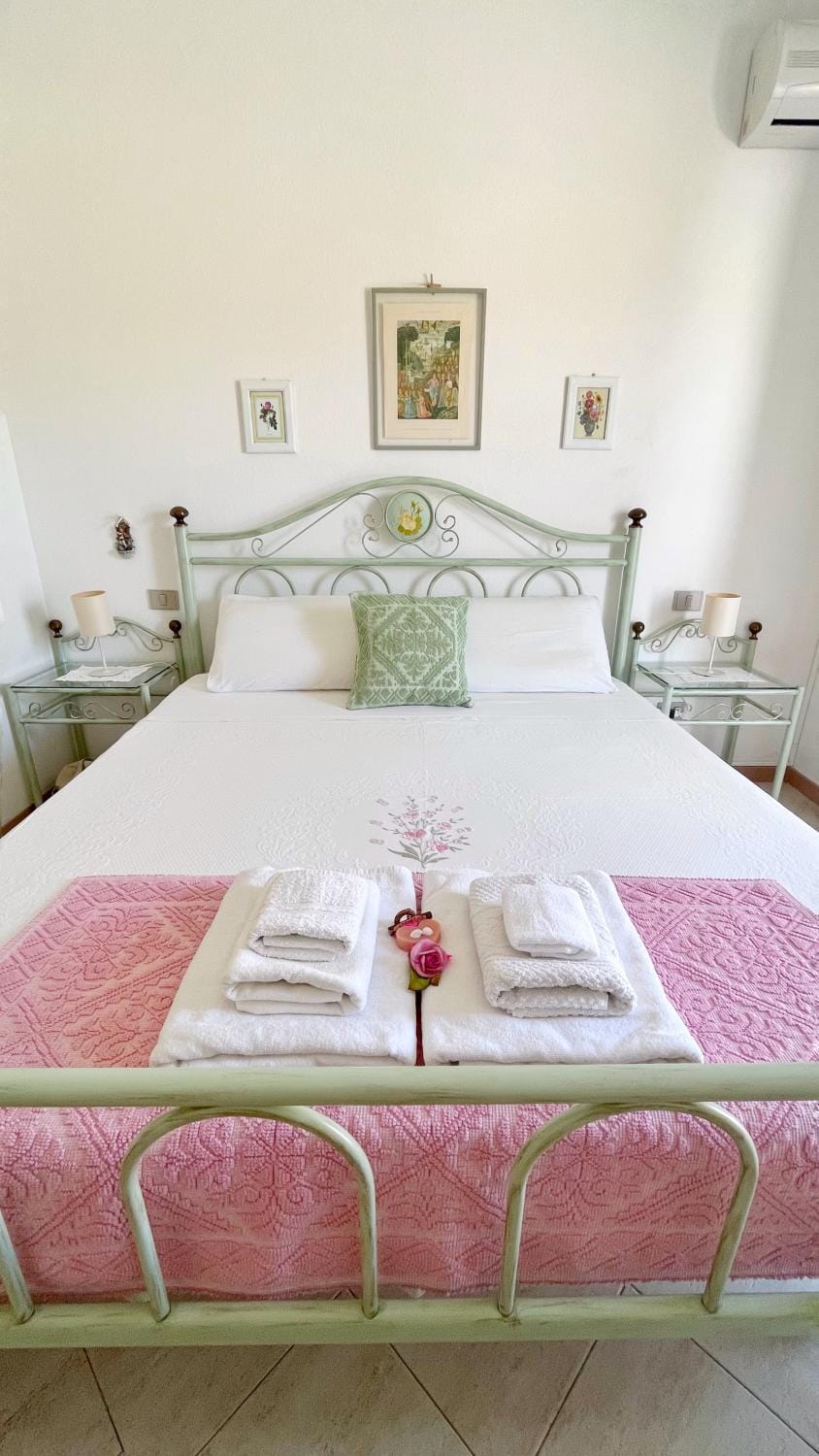 Camera Ponente Bed and Breakfast in Sardinia