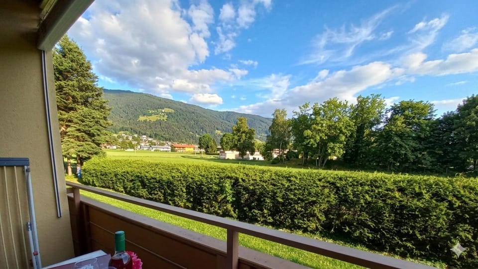 View (from property/room), Balcony/Terrace