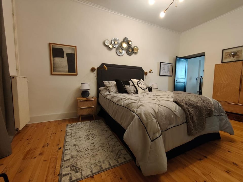 Le Coeur de Cahor! 2 bedroom luxury rental 85m2. Apartment in Cahors