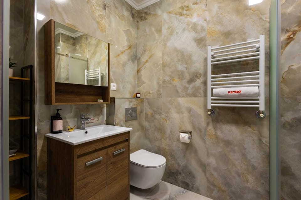 Studio KeyGo #0050 coffee in a mug and Wi-Fi at maximum Apartment in Yerevan