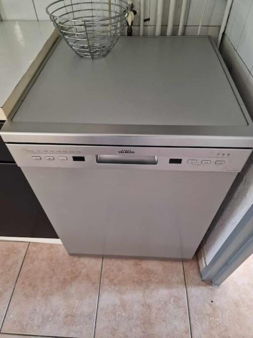 dishwasher