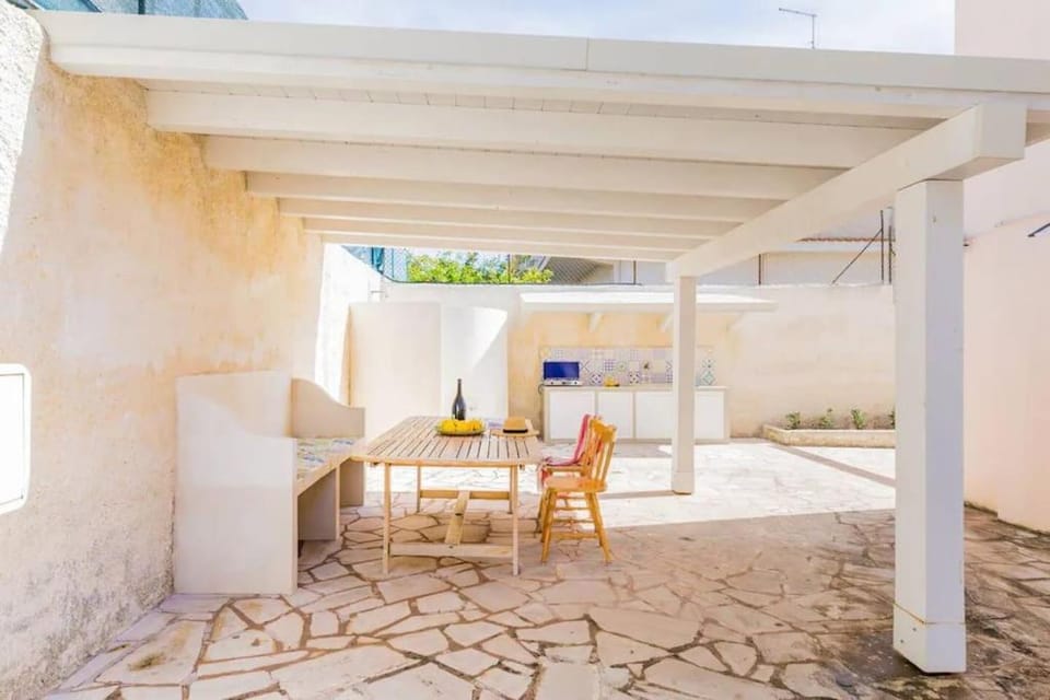 Patio, Balcony/Terrace, Seating area, Dining area